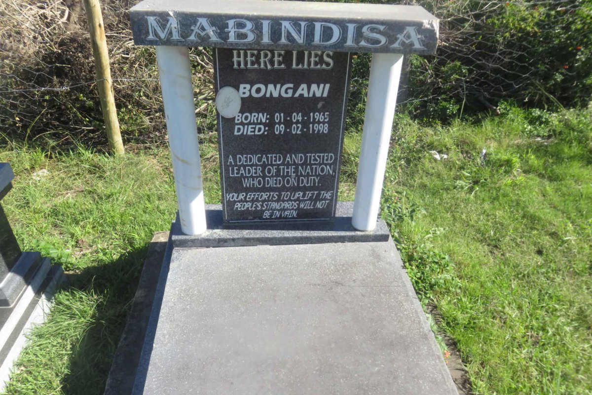 MABINDISA Bongani 1965-1998