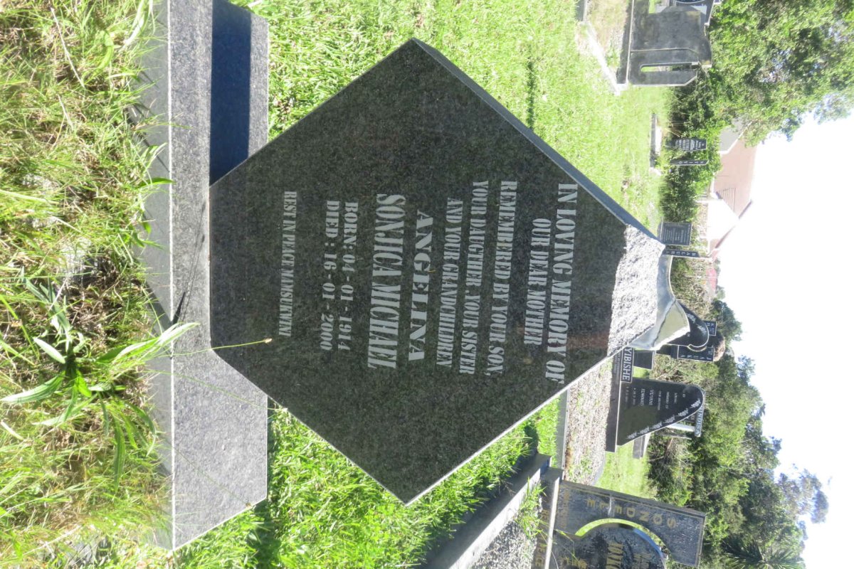 MICHAEL Angelina Sonjica 1914-2000