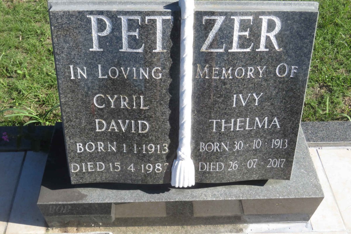 PETZER Cyril David 1913-1982 &amp; Ivy Thelma 1913-2017