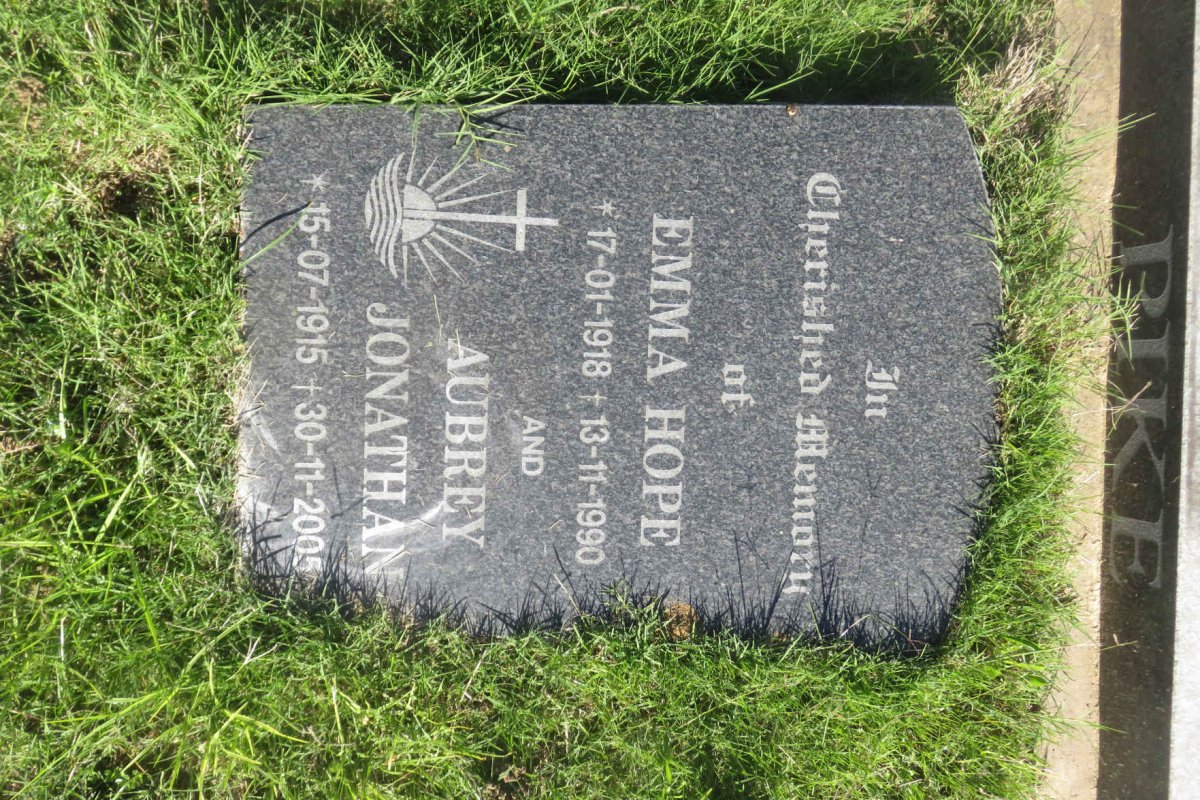 PIKE Aubrey Jonathan 1915-2005 &amp; Emma Hope 1918-1990