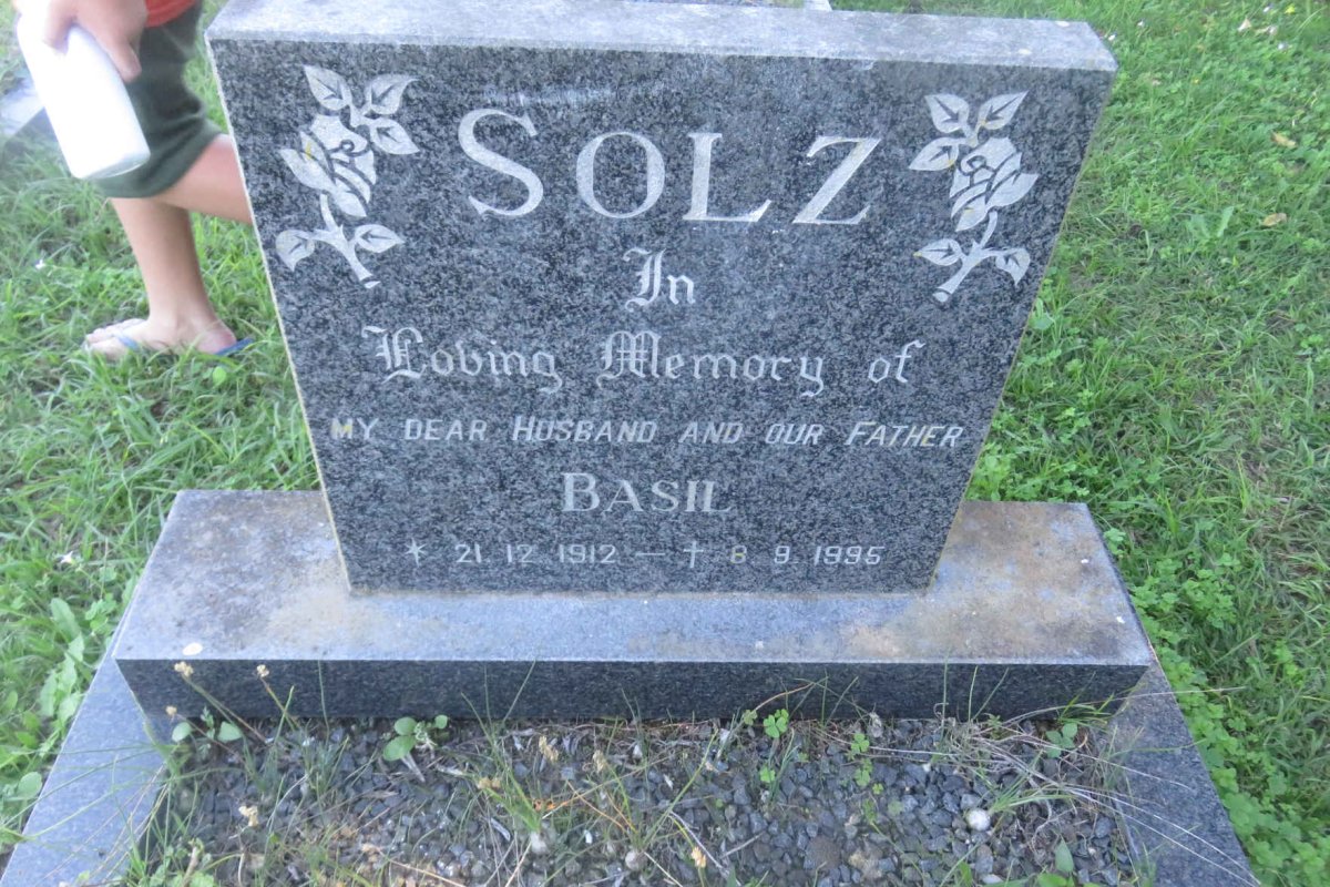 SOLZ Basil 1912-1995