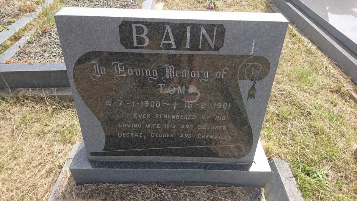 BAIN Tom 1908-1981