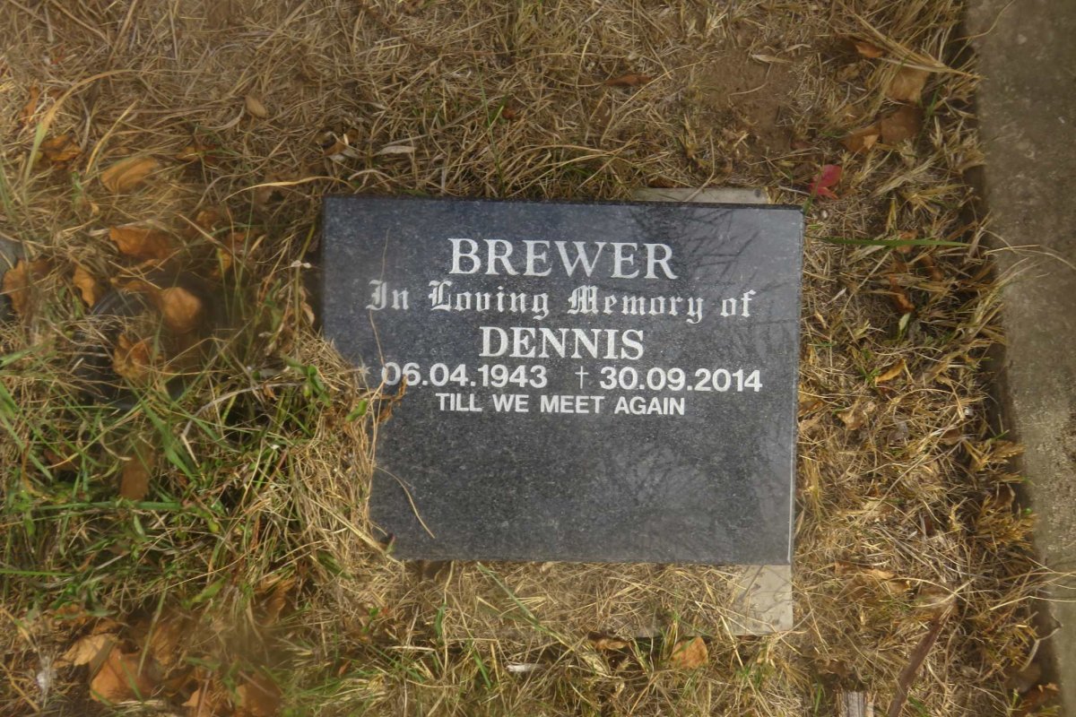 BREWER Dennis 1943-2014