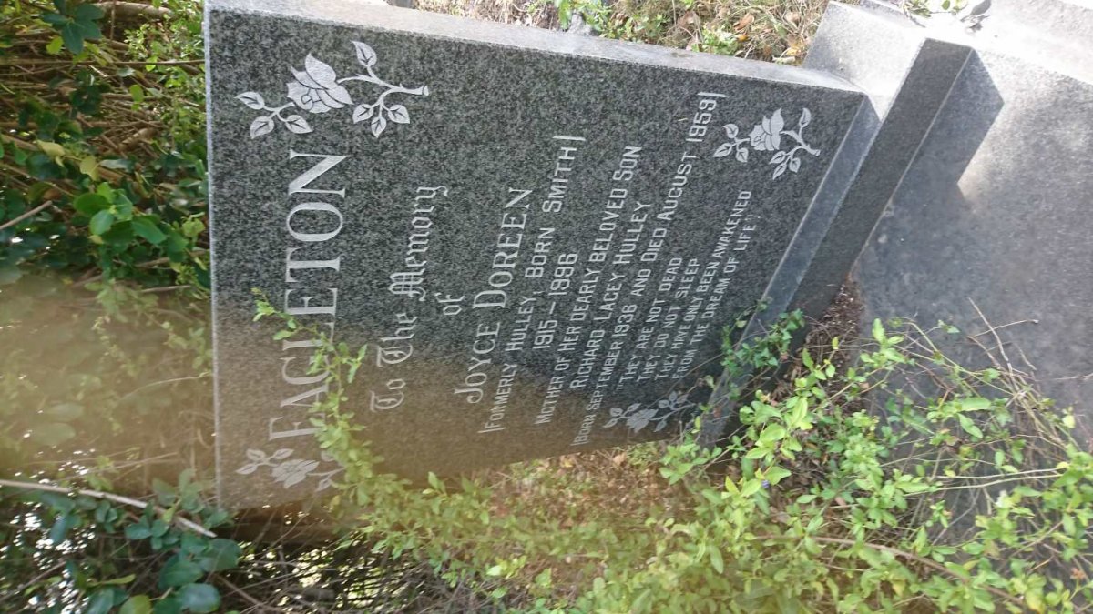 EAGLETON Joyce Doreen formerly HULLEY nee SMITH 1915-1996 :: HULLEY Richard Lacey 1936-1959