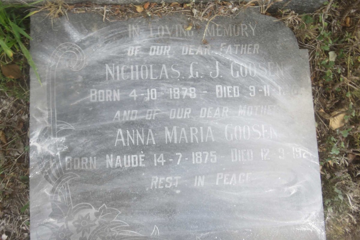 GOOSEN Nicholas G.J. 1878-19?? &amp; Anna Maria NAUDE 1875-192? :: GOOSEN Two Infants