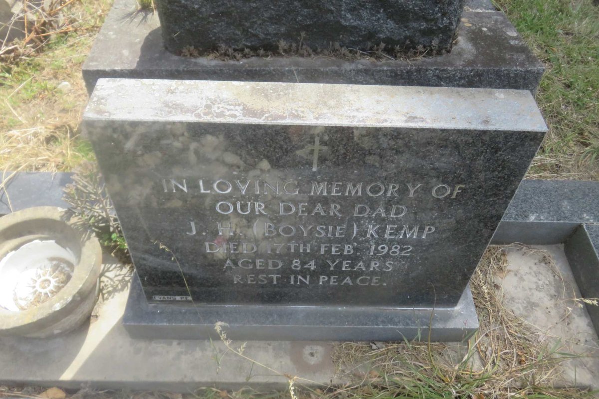 KEMP J.H. -1982