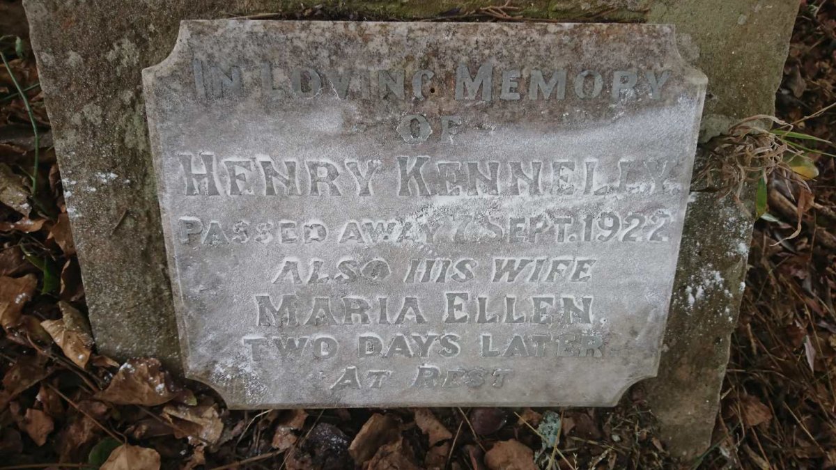 KENNELLY Henry -1922 &amp; Maria Ellen -1922