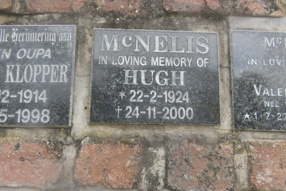 McNELIS Hugh 1924-2000