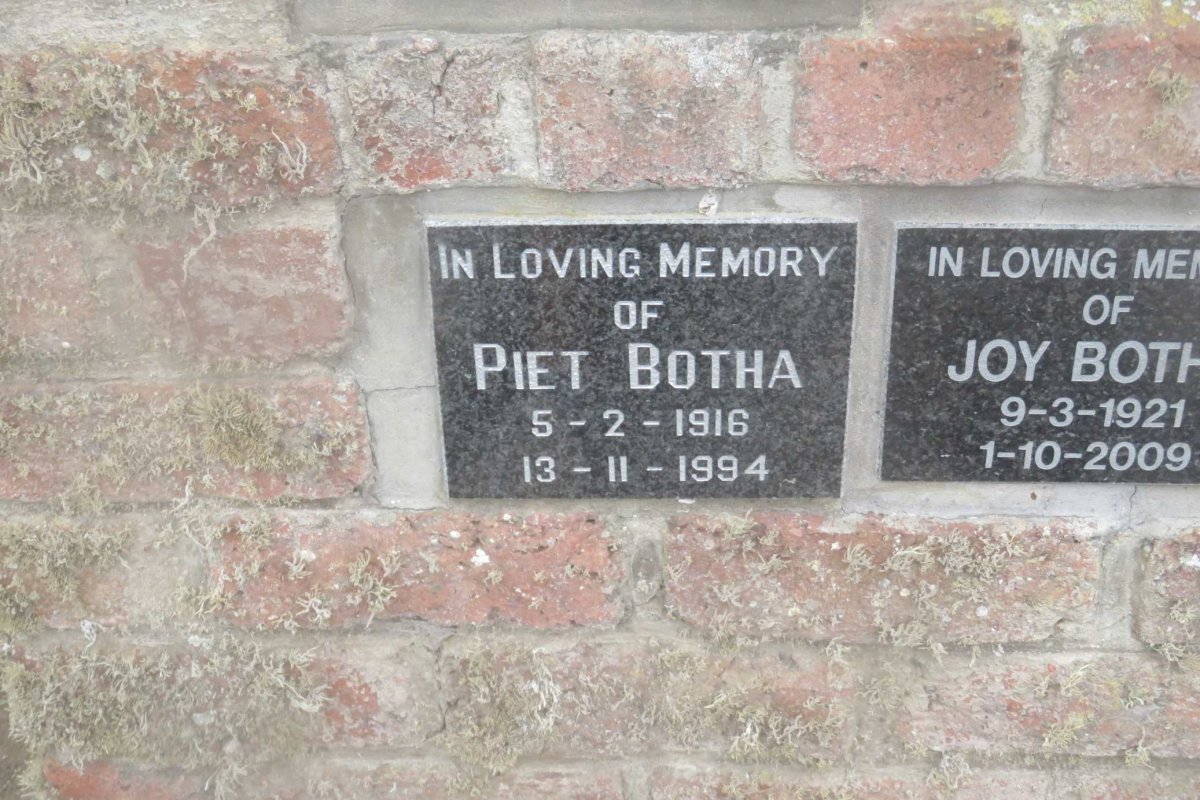 BOTHA Piet 1916-1994 &amp; Joy 1921-2009