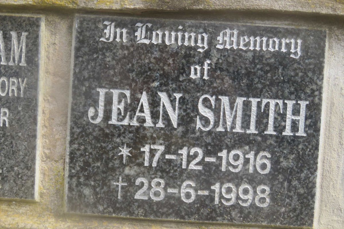 SMITH Jean 1916-1998
