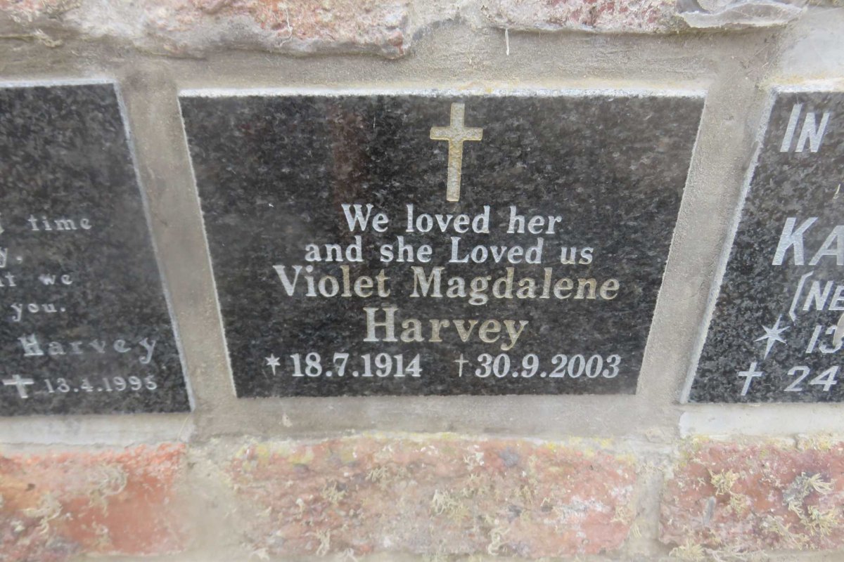 HARVEY Violet Magdalene 1914-2003