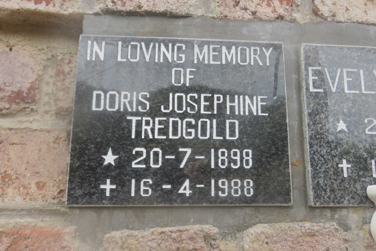 TREDGOLD Doris Josephine 1898-1988