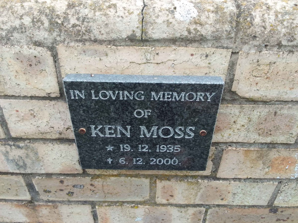 MOSS Ken 1935-2000