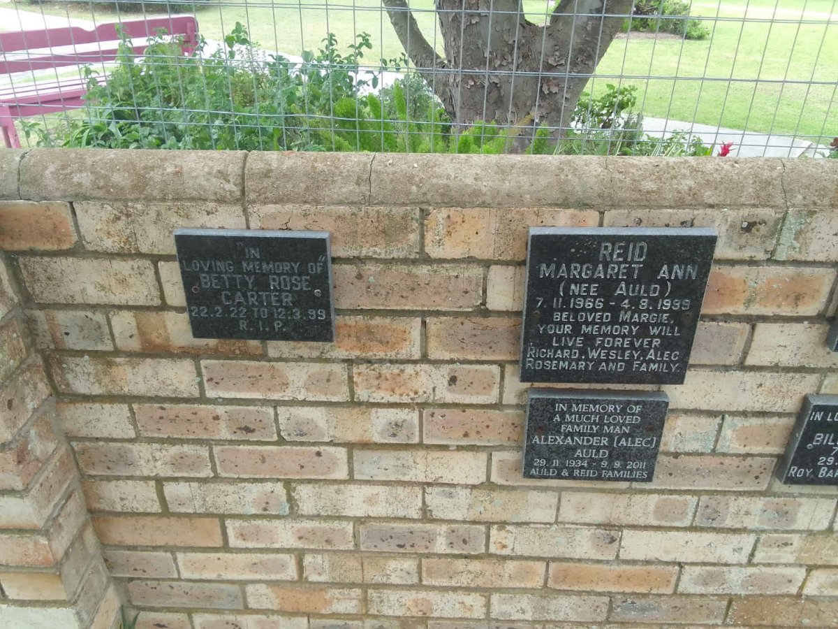 CARTER Betty Rose 1922-1999 :: REID Margaret Ann nee AULD 1966-1999 :: AULD Alexander 1934-2011