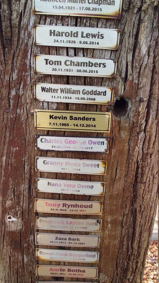 LEWIS Harold 1926-2014 :: CHAMBERS Tom 1931-2015 :: GODDARD Walter William 1934-2008 :: SANDERS Kevin 1965-2014