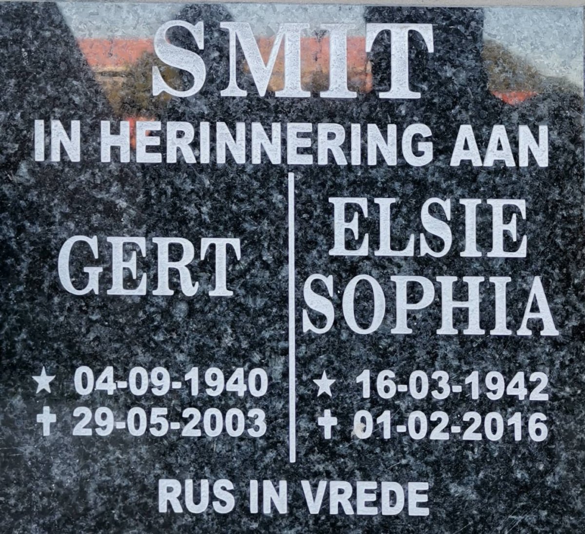SMIT Gert 1940-2003 &amp; Elsie Sophia 1942-2016