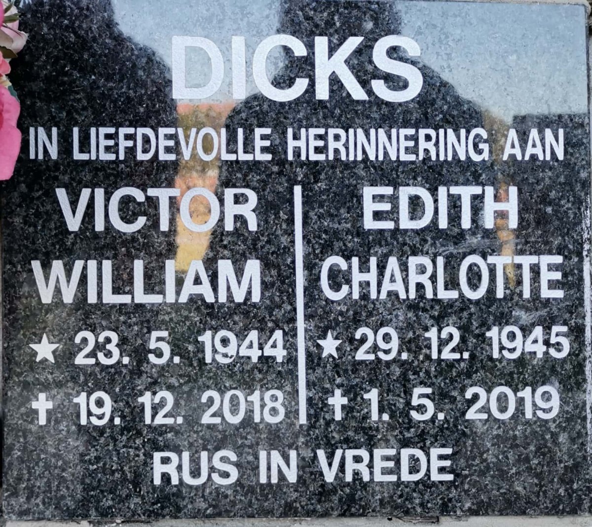 DICKS Victor William 1944-2018 &amp; Edith Charlotte 1945-2019