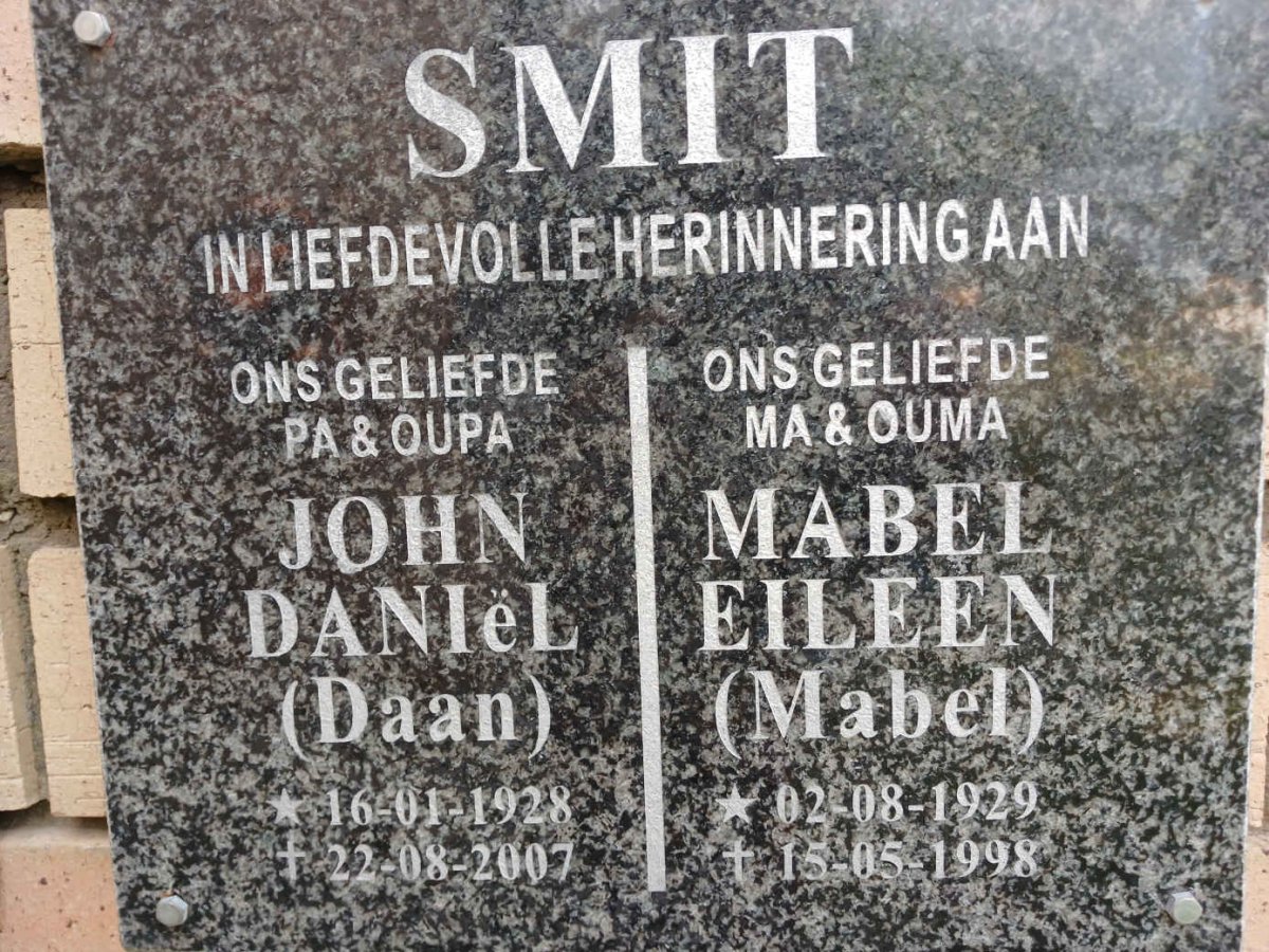 SMIT John Daniel 1928-2007 &amp; Mabel Eileen 1929-1998