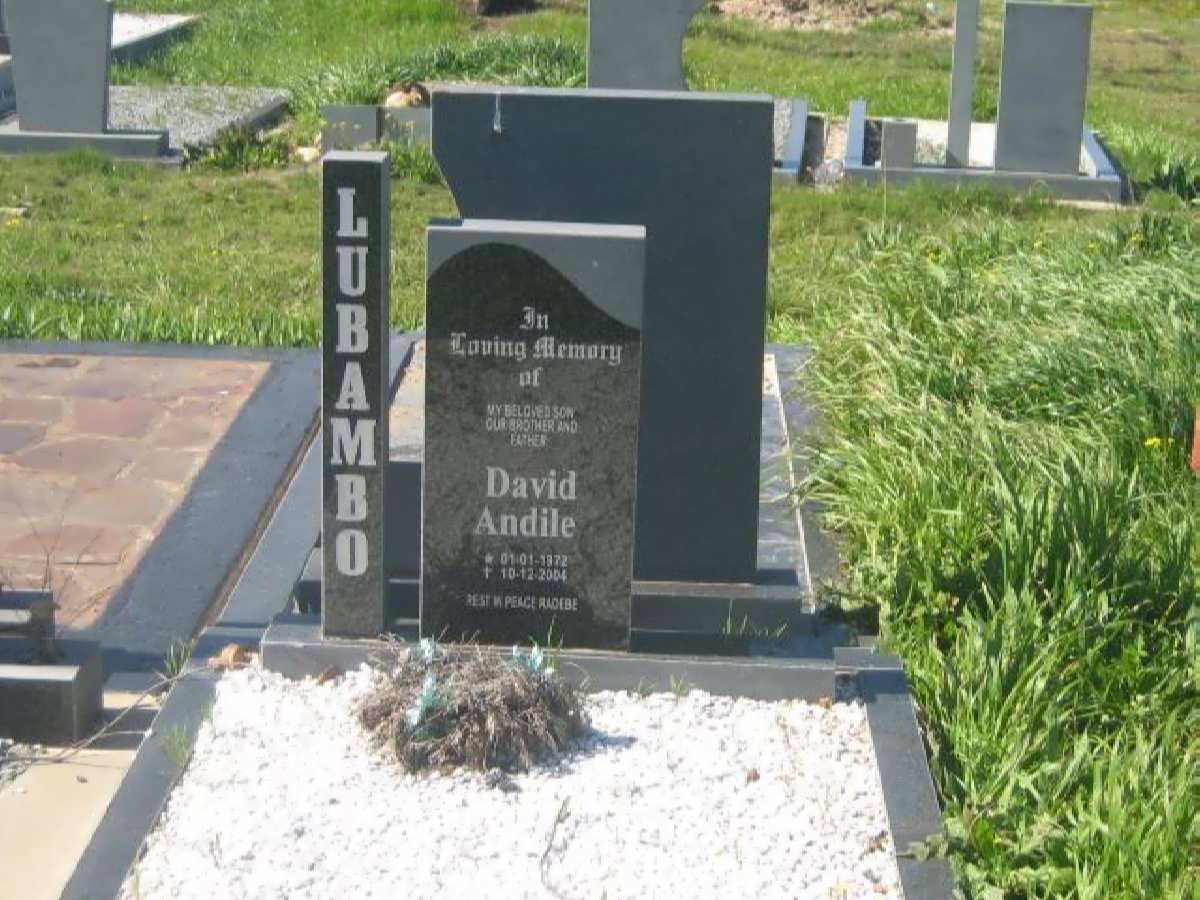 LUBAMBO David Andile 1972-2004