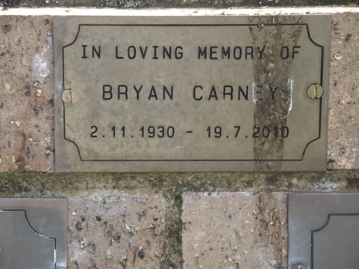 CARNEY Bryan 1930-2010