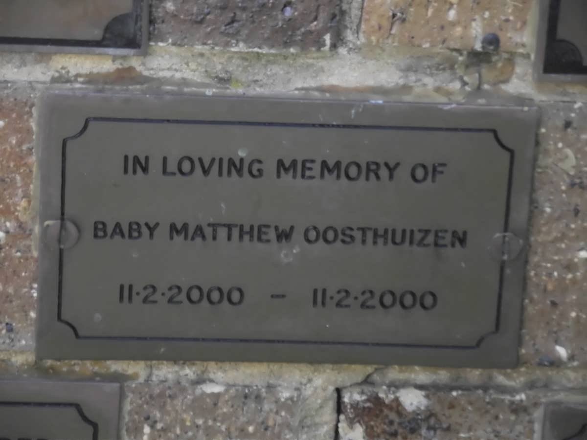 OOSTHUIZEN Baby Matthew 2000-2000