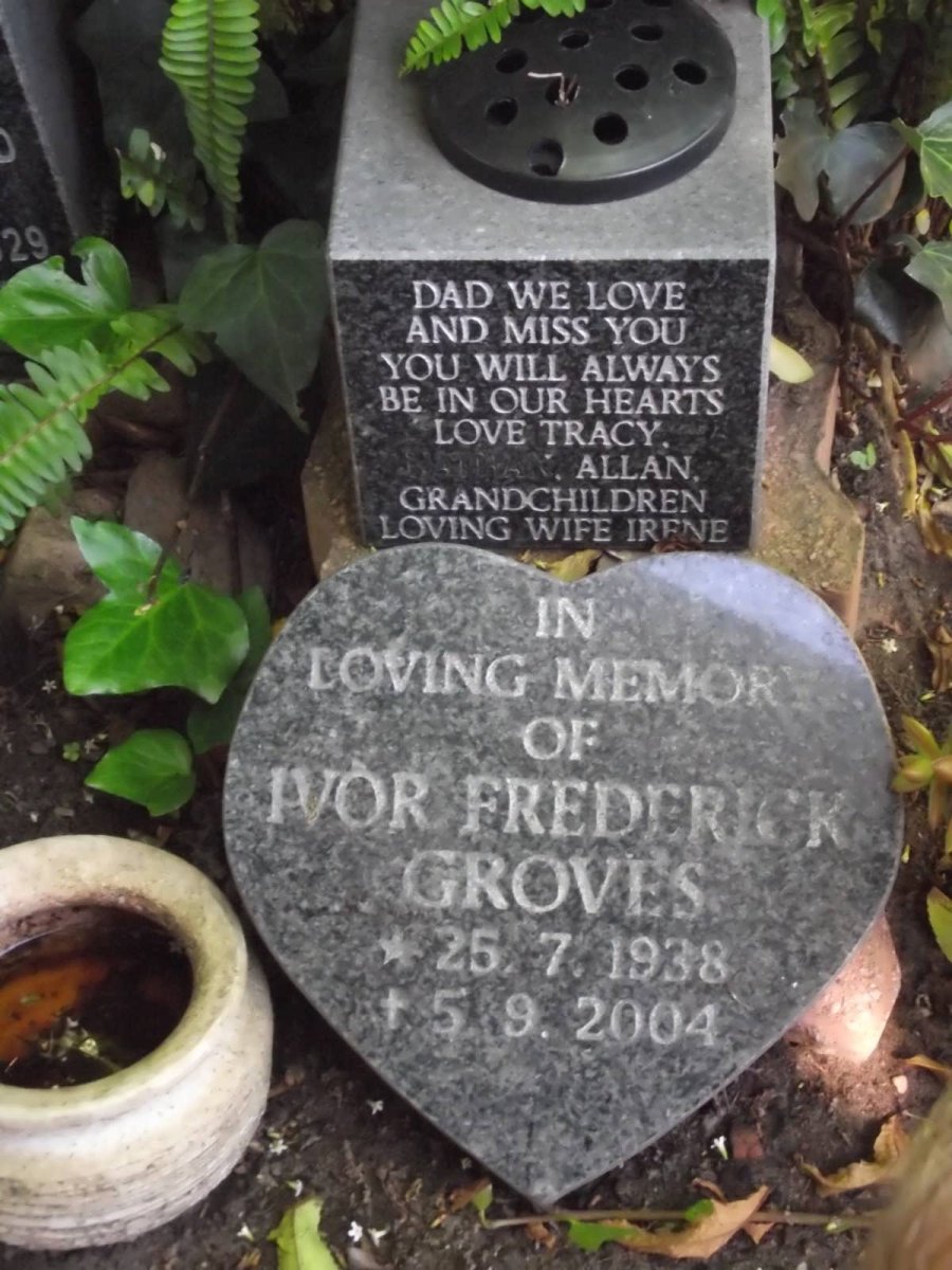 GROVES Ivor Frederick 1938-2004
