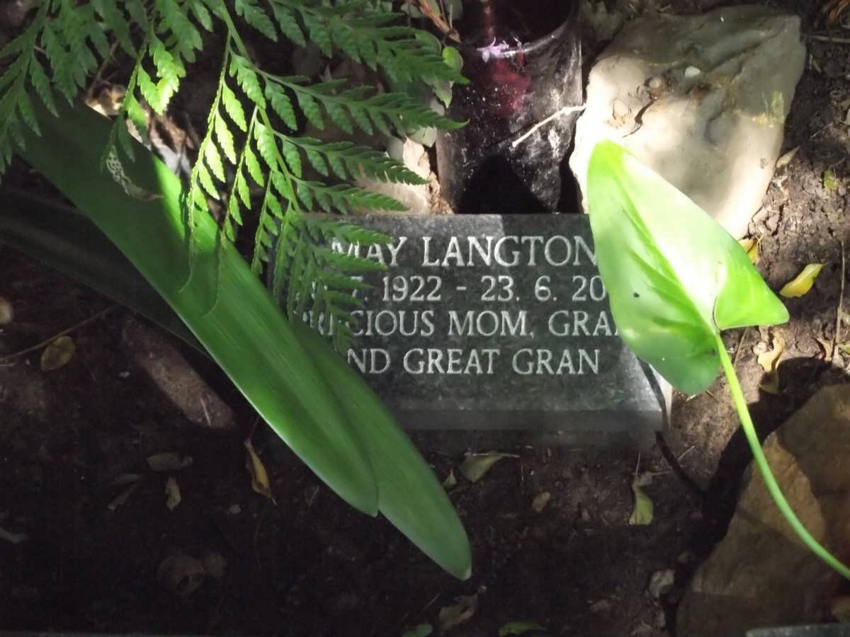 LANGTON May 1922-2000