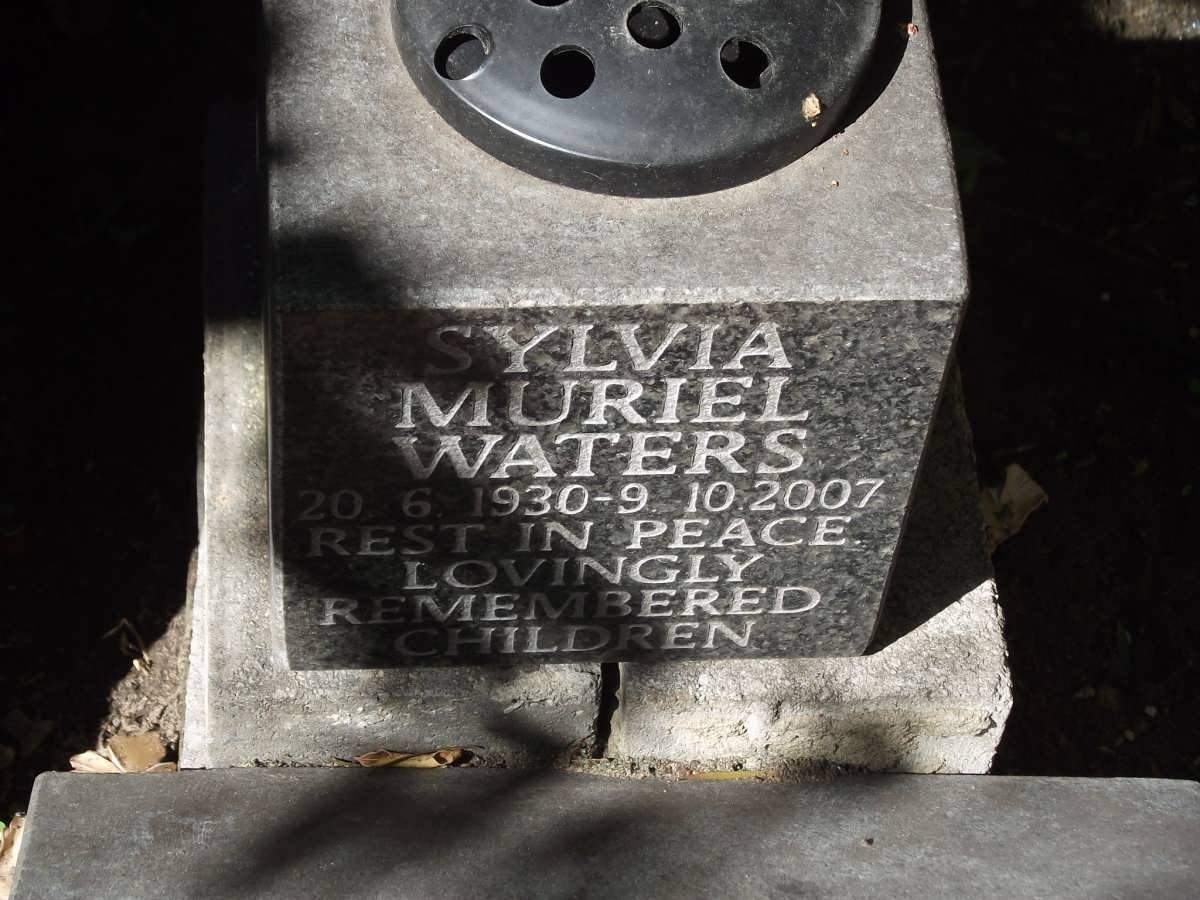 WATERS Sylvia Muriel 1930-2007