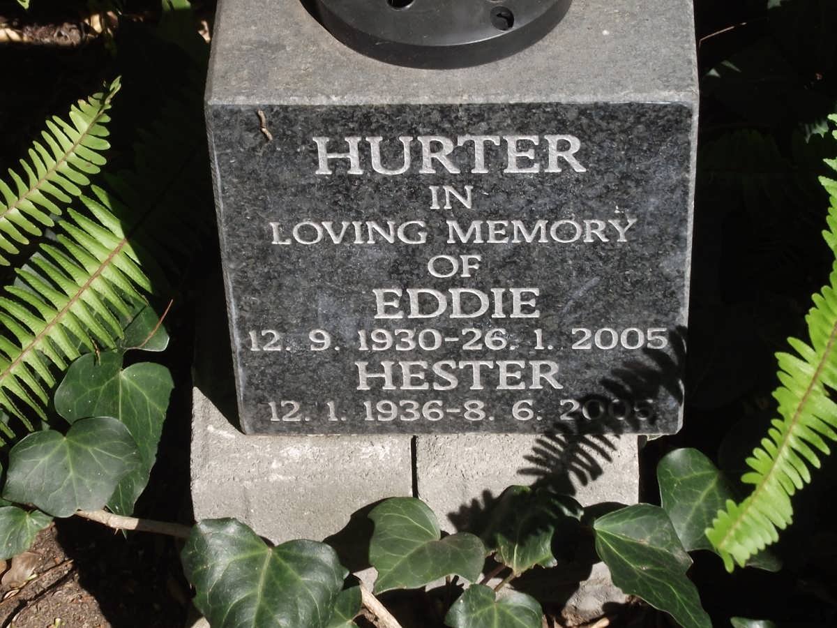 HURTER Eddie 1930-2005 &amp; Hester 1936-2000