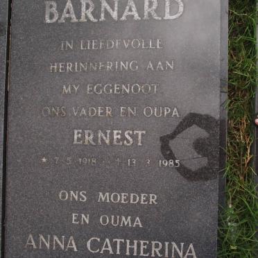 BARNARD Ernest 1918-1985 &amp; Anna Catherina 1919-1991