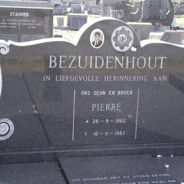 BEZUIDENHOUT Pierre 1962-1982