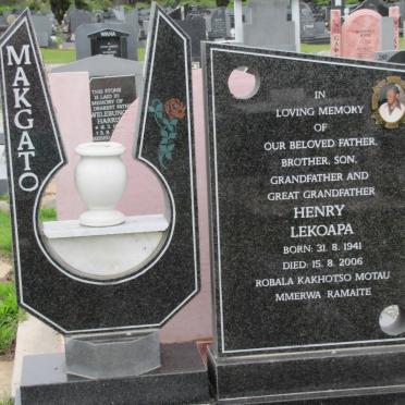 MAKGATO Henry Lekoapa 1941-2006