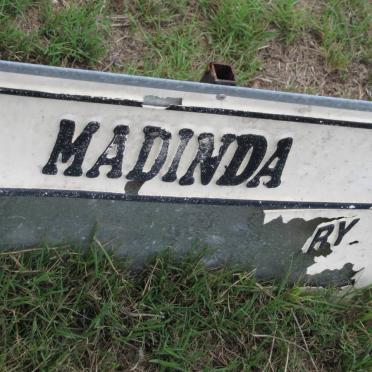 MADINDA Celiwe 1984-2004