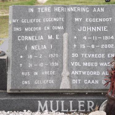 MULLER Johnnie 1914-2002 &amp; Cornelia M.E. 1920-1991