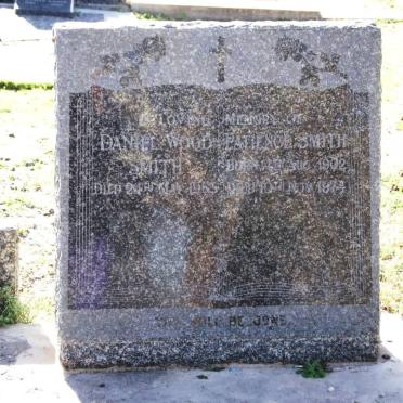 SMITH Daniel Wood -1963 &amp; Patience 1902-1974