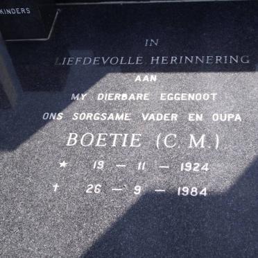 SMUTS C.M. 1924-1984 &amp; Mona 1930-2009
