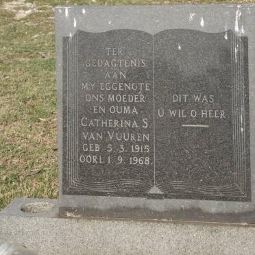 VUUREN Catherina S., van 1915-1968