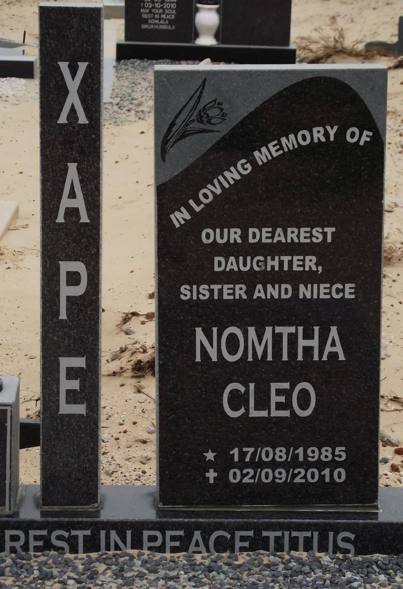 XAPE Nomtha Cleo 1985-2010