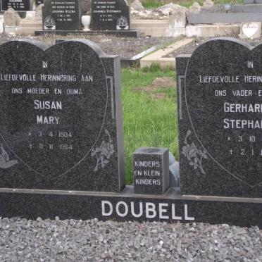 DOUBELL Gerhardus Stephanus 1900-1981 &amp; Susan Mary 1904-1964