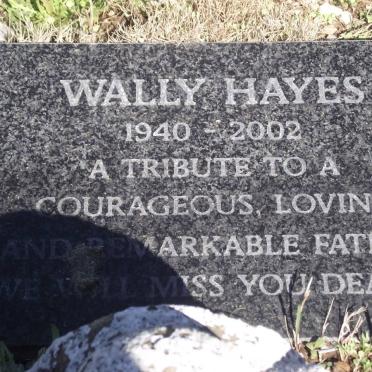 HAYES Wally 1940-2002