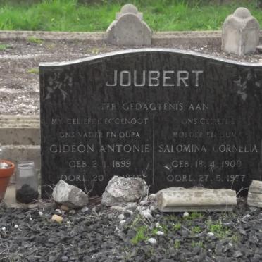 JOUBERT Gideon Antonie 1889-1971 &amp; Salomina Cornelia 1900-1977