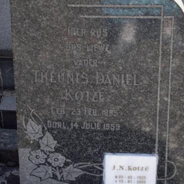 KOTZE Theunis Daniel 1885-1959 :: KOTZE J.N. 1925-2009