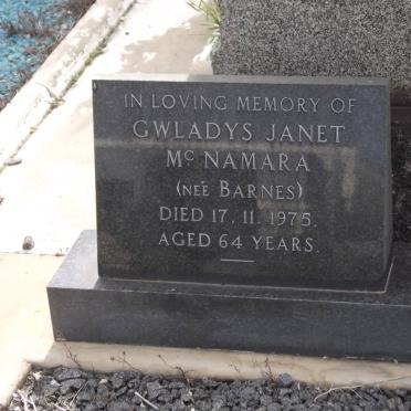 Mc NAMARA Gwladys Janet nee BARNES -1975