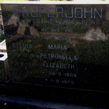 PROPERJOHN Sylvia 1941-1944 :: PROPERJOHN Maria Petronella Elizabeth 1908-1976
