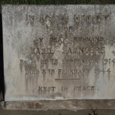 SAUNDERS Basil 1914-1944