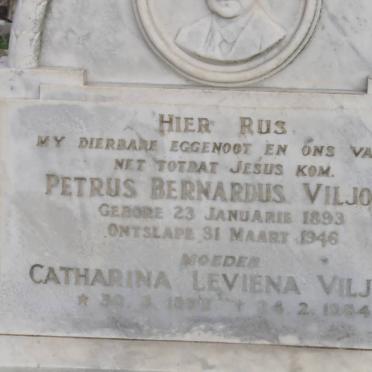 VILJOEN Petrus Bernardus 1893-1948 &amp; Catharina Leviena 1892-1984