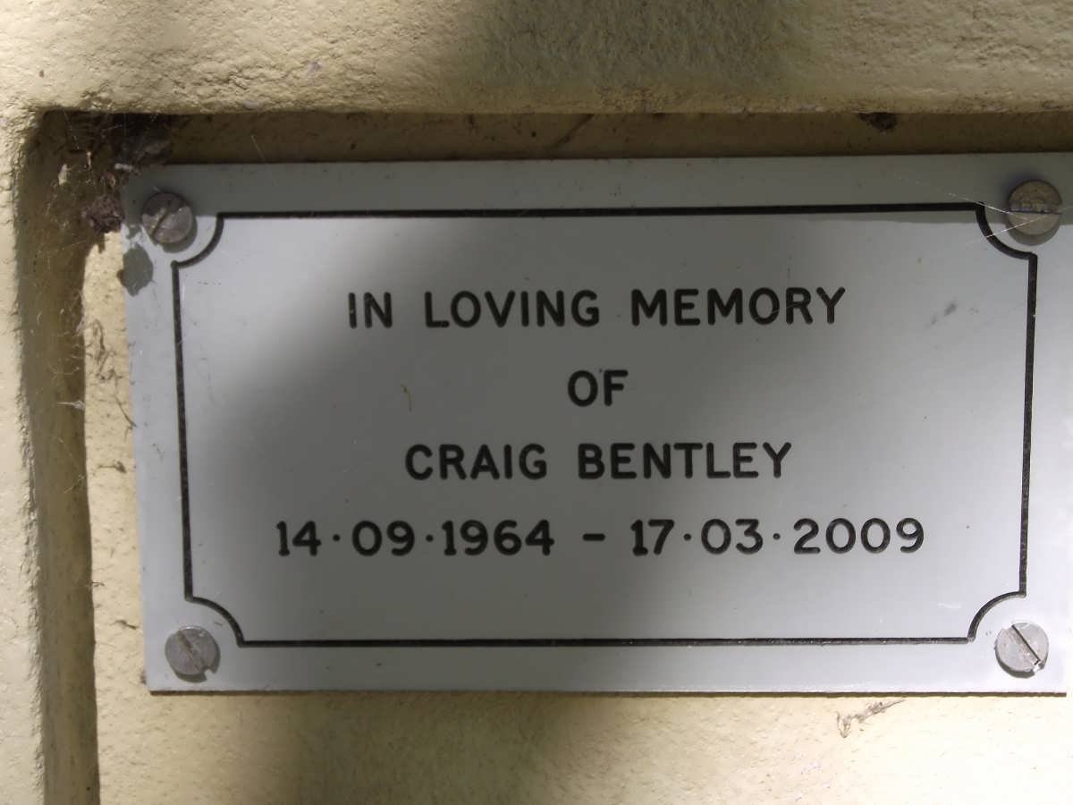 BENTLEY Craig 1964-2009