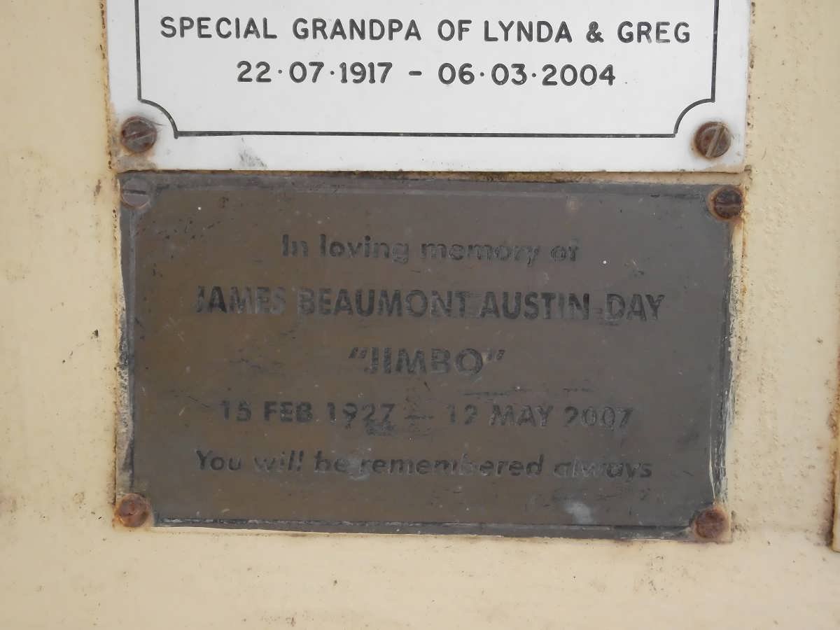 DAY James Beaumont Austin 1927-2007