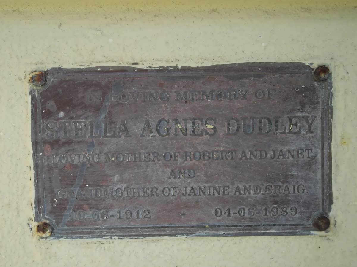 DUDLEY Stella Agnes 1912-1989
