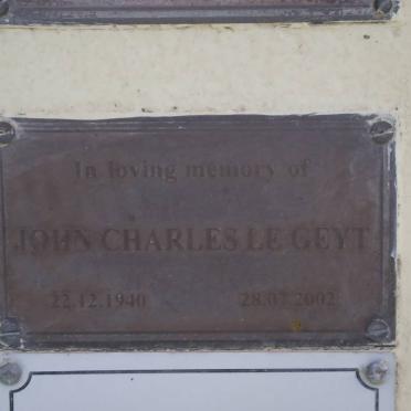 GEYT John Charles, le 1940-2002